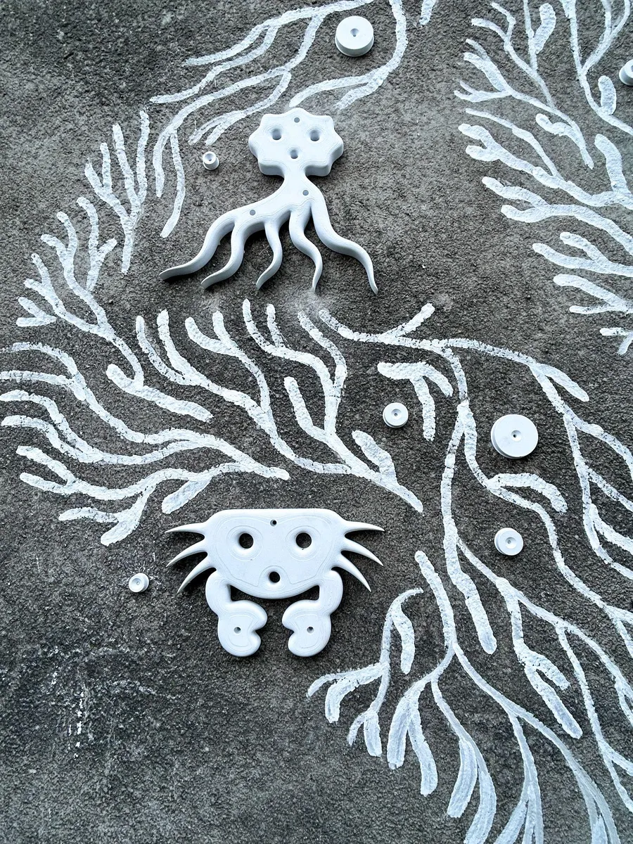 PLA Bio-Mural Elements